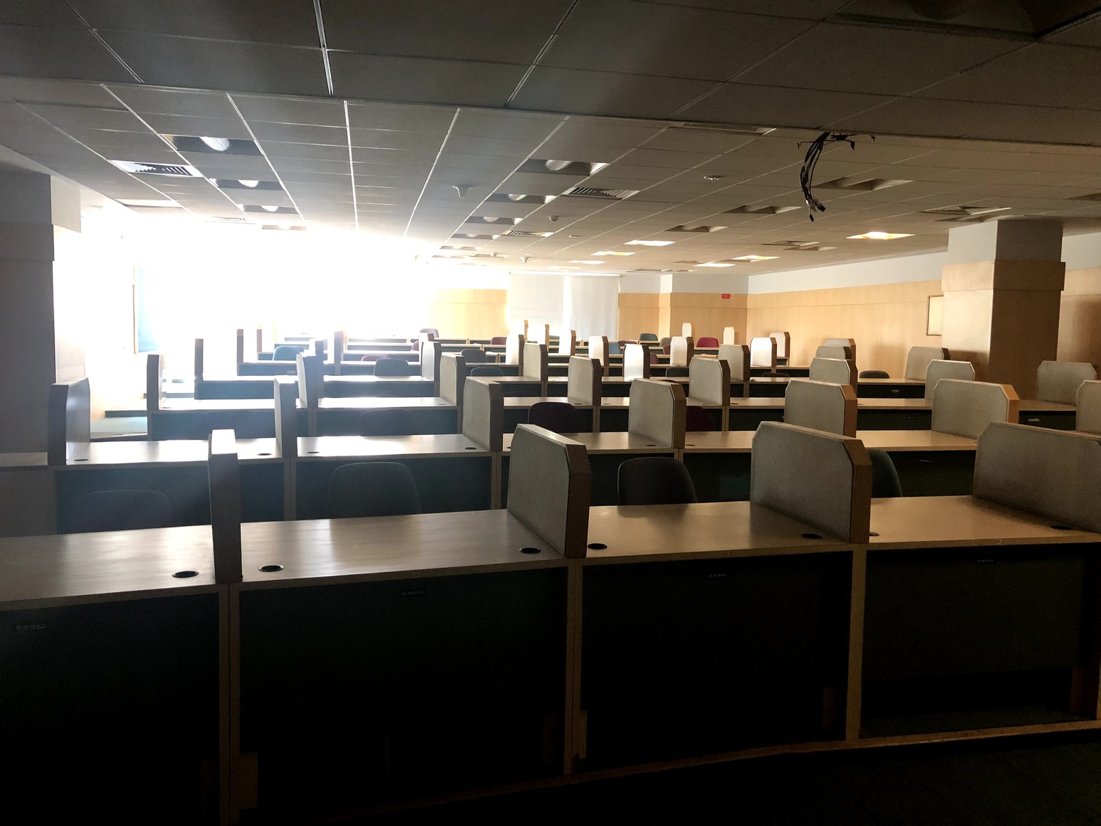 Cospaze Whitefield — large open workstation floor